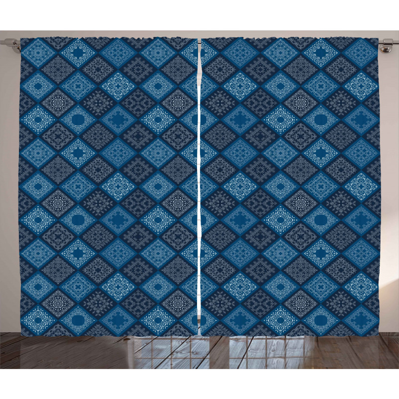 Detailed Squares Curtain