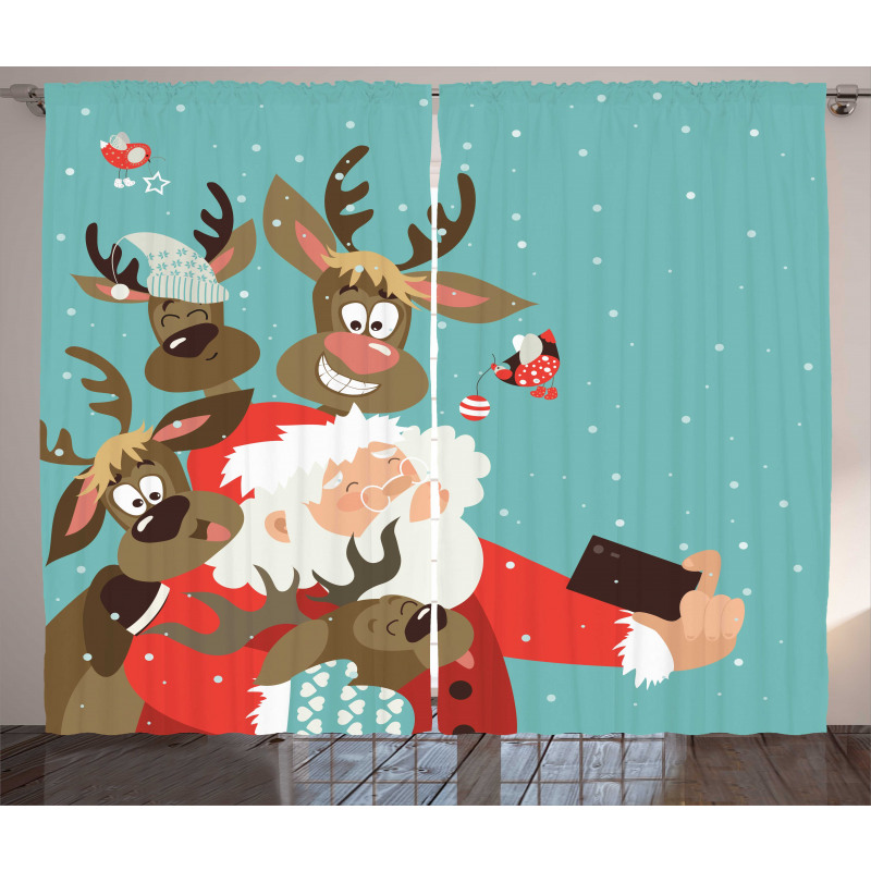 Reindeer Buddies Selfie Curtain