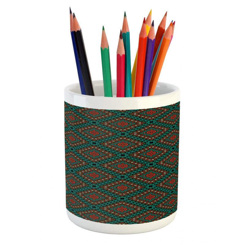 Retro Shape Pencil Pen Holder