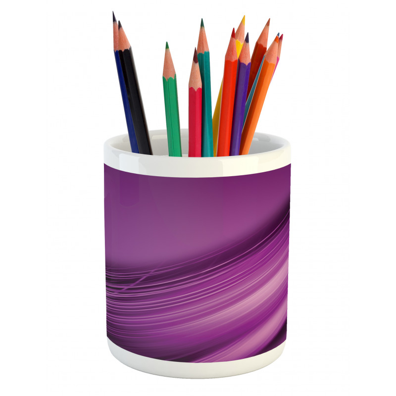 Smooth Lines Art Pencil Pen Holder