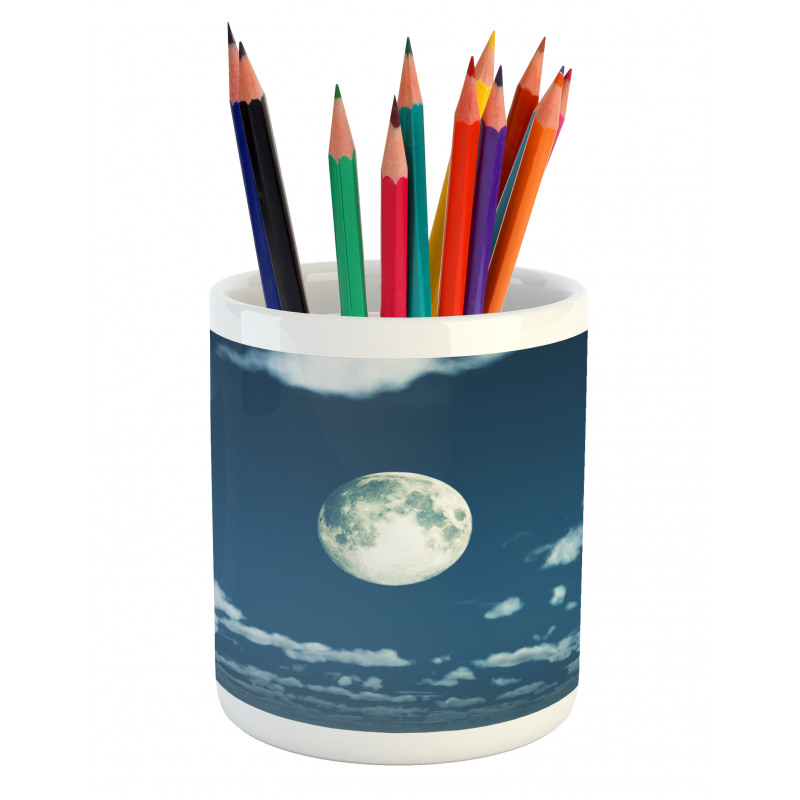 Fluffy Clouds Scattered Pencil Pen Holder