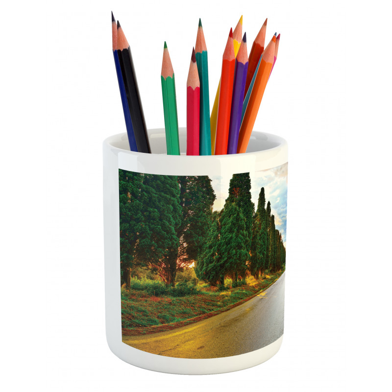 Europe Country Village Pencil Pen Holder