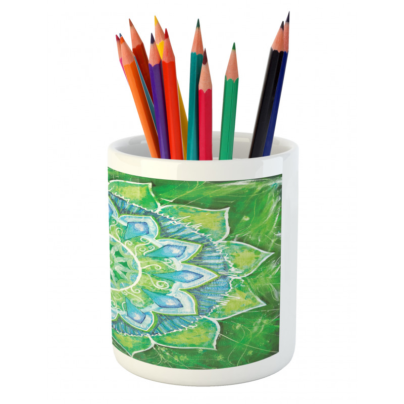 Leaf Forms Nature Pencil Pen Holder