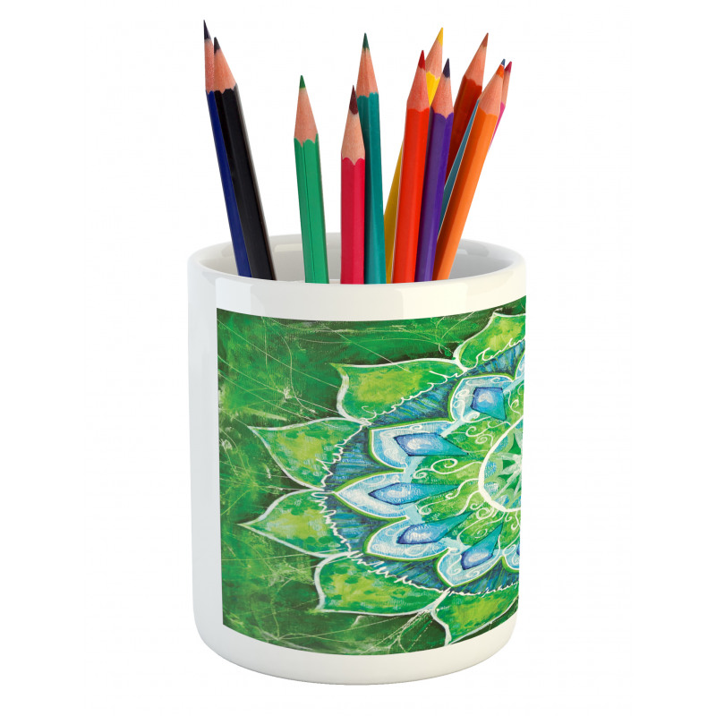 Leaf Forms Nature Pencil Pen Holder