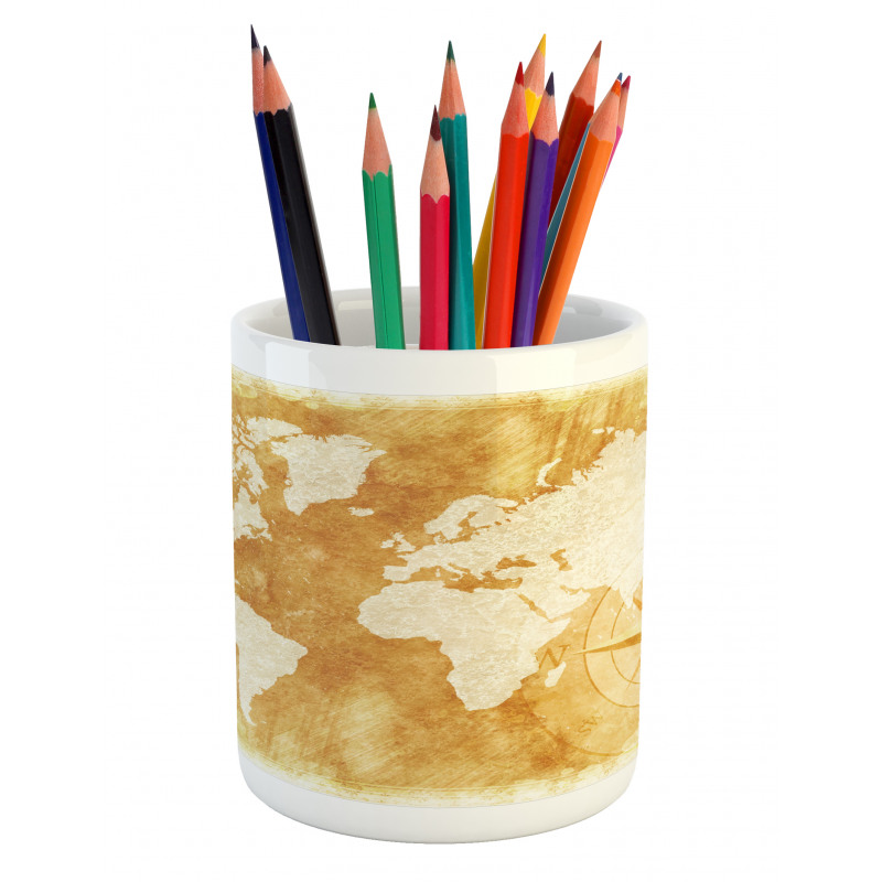 Old Fashioned World Map Pencil Pen Holder