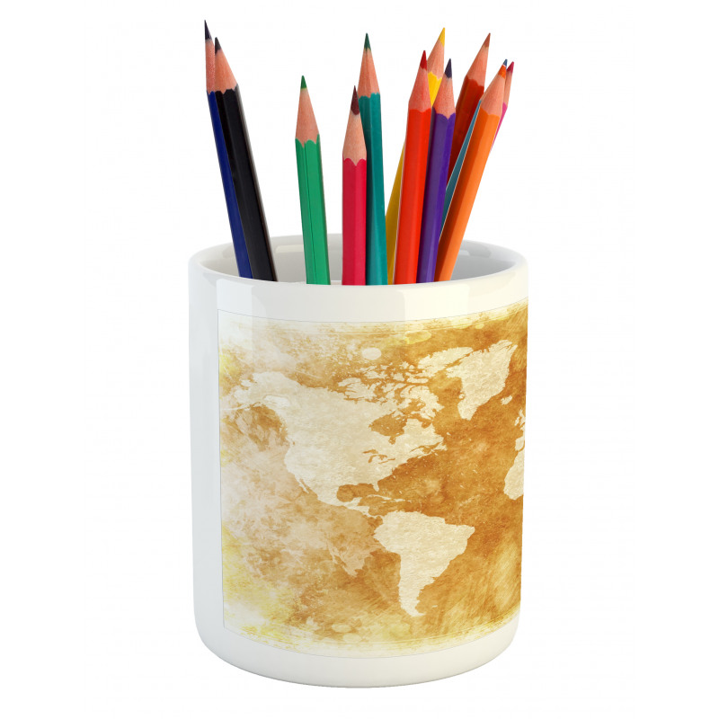 Old Fashioned World Map Pencil Pen Holder