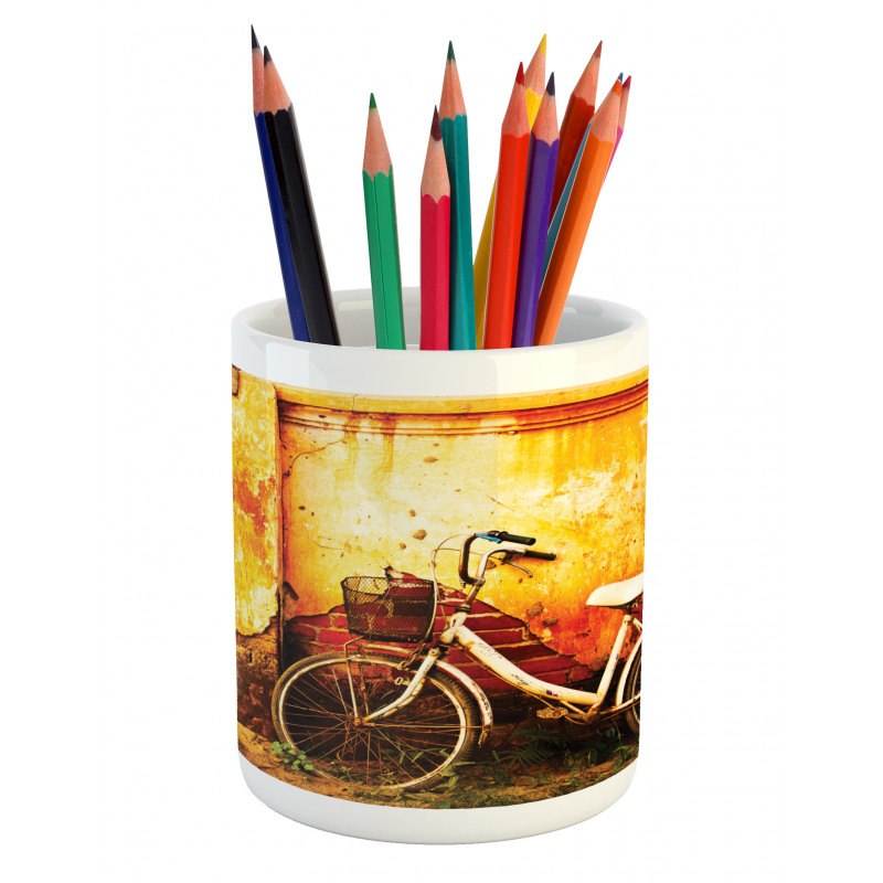 Bike Rusty Cracked Wall Pencil Pen Holder