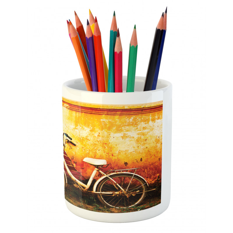 Bike Rusty Cracked Wall Pencil Pen Holder