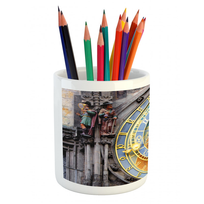 Old Town Medieval Pencil Pen Holder