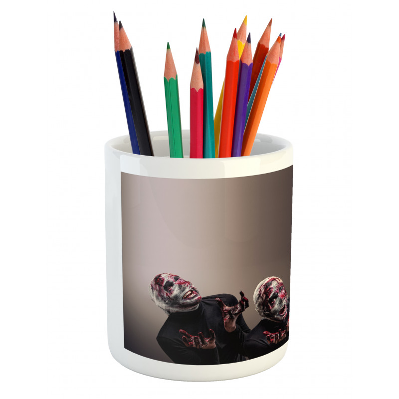 Screaming Scary Zombies Pencil Pen Holder