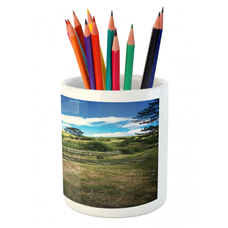 Hobbit Land East West Pencil Pen Holder