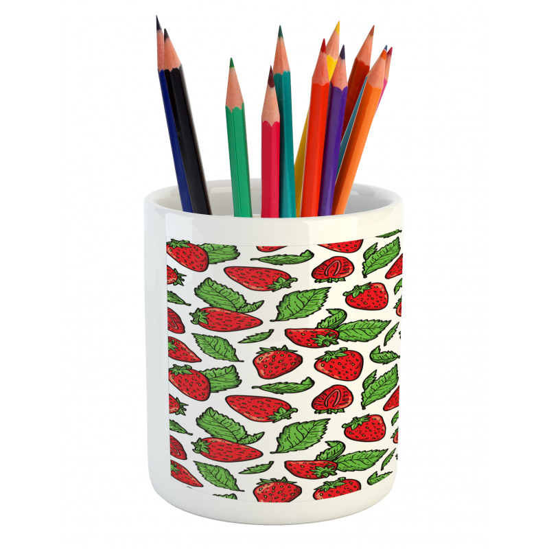 Juicy Strawberries Leaves Pencil Pen Holder