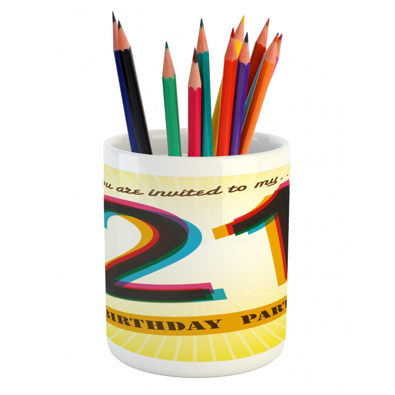 Radial Backdrop Pencil Pen Holder