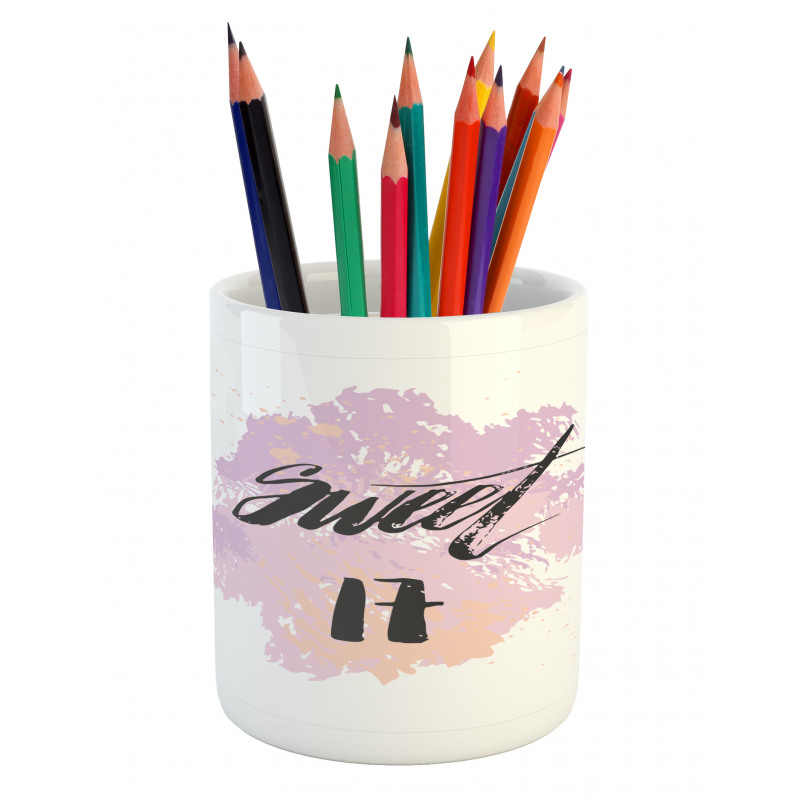 Grunge 17 Pencil Pen Holder