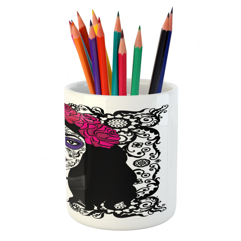 Girl with Make Pencil Pen Holder