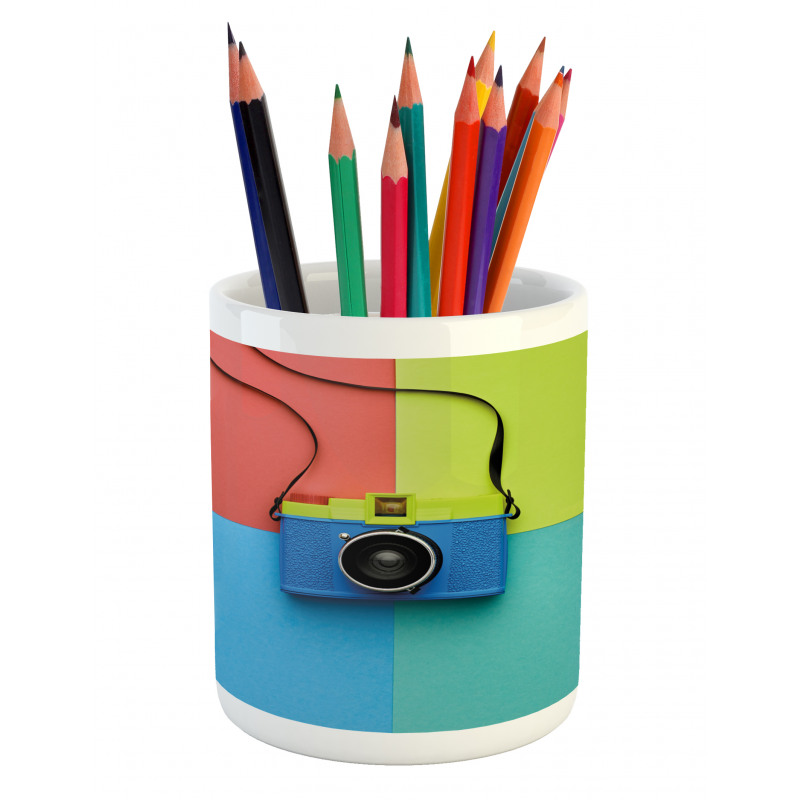 Retro Camera Hipster Pencil Pen Holder