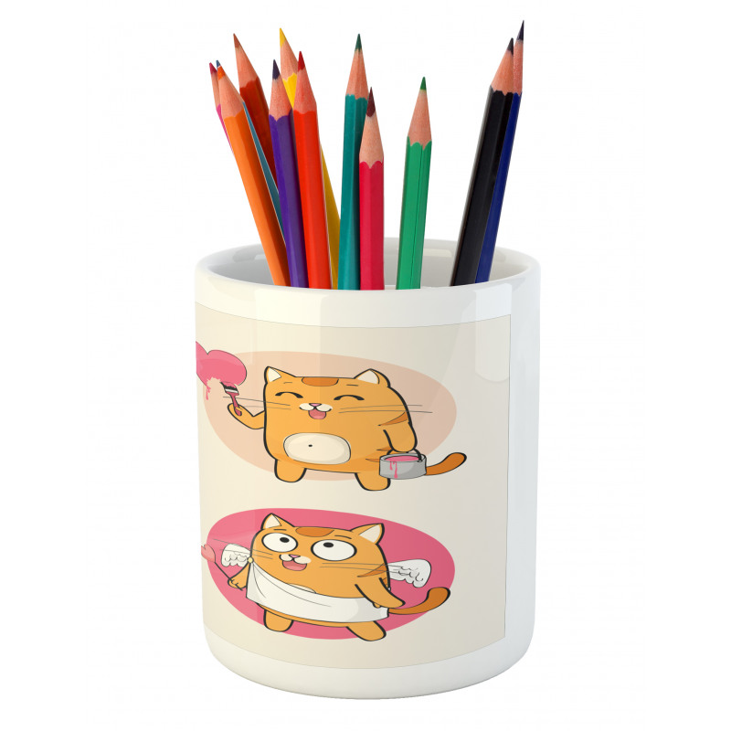 Romantic Kitten in Love Pencil Pen Holder