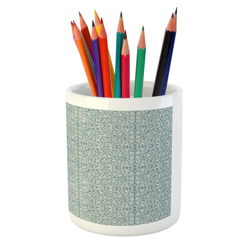 Nature Floral Petals Pencil Pen Holder