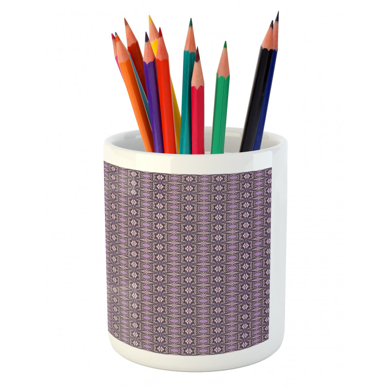 Curvy Edged Squares Pencil Pen Holder