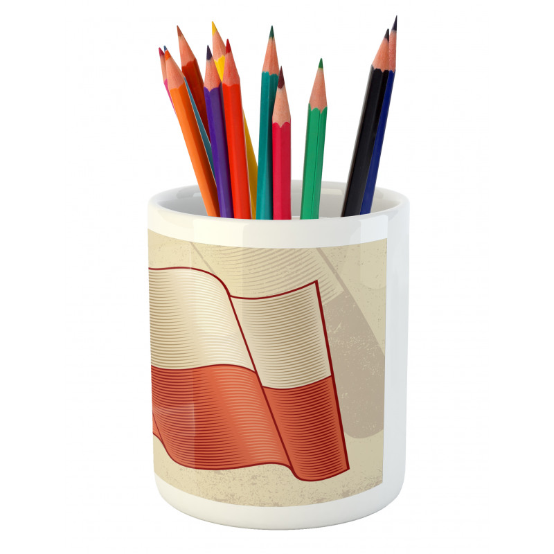 Flapping Flag Motif Pencil Pen Holder