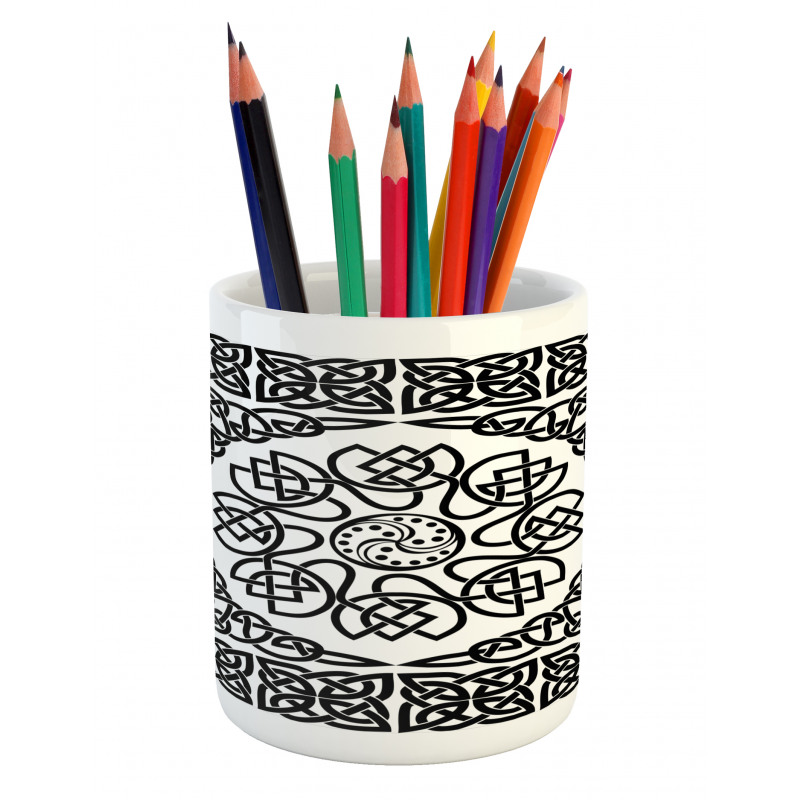 Filigree Abstract Knot Pencil Pen Holder