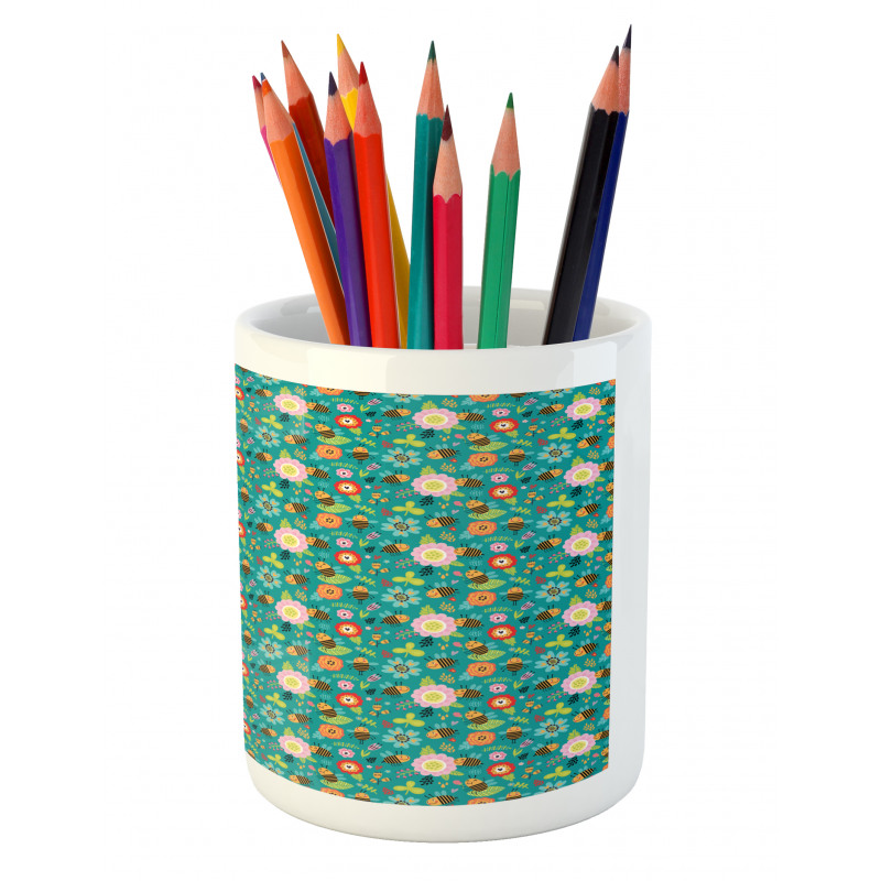 Smiling Funny Bees Doodle Pencil Pen Holder