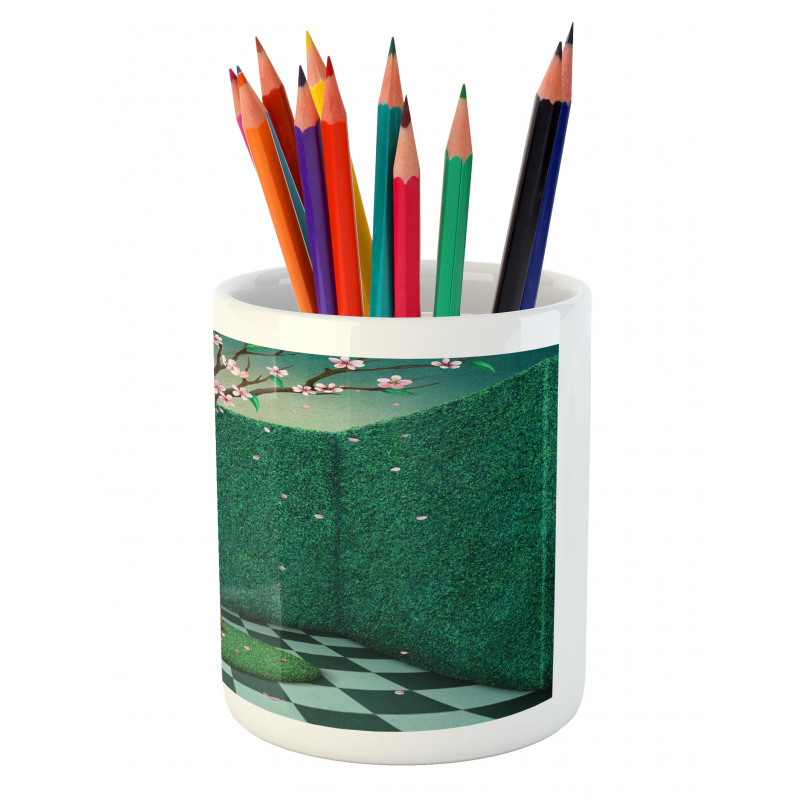 Outdoor Garden Maze Pencil Pen Holder