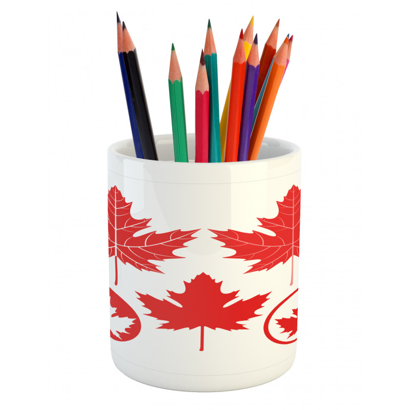 Canadian Flag Motifs Pencil Pen Holder