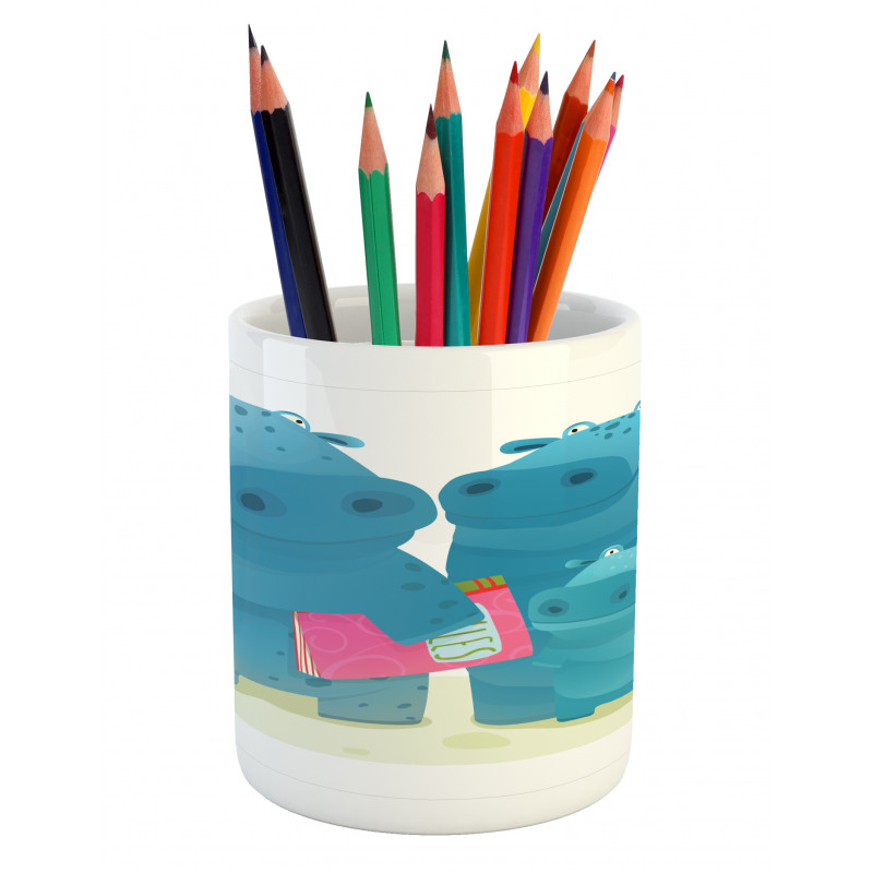 Graphic Happy Family Pencil Pen Holder