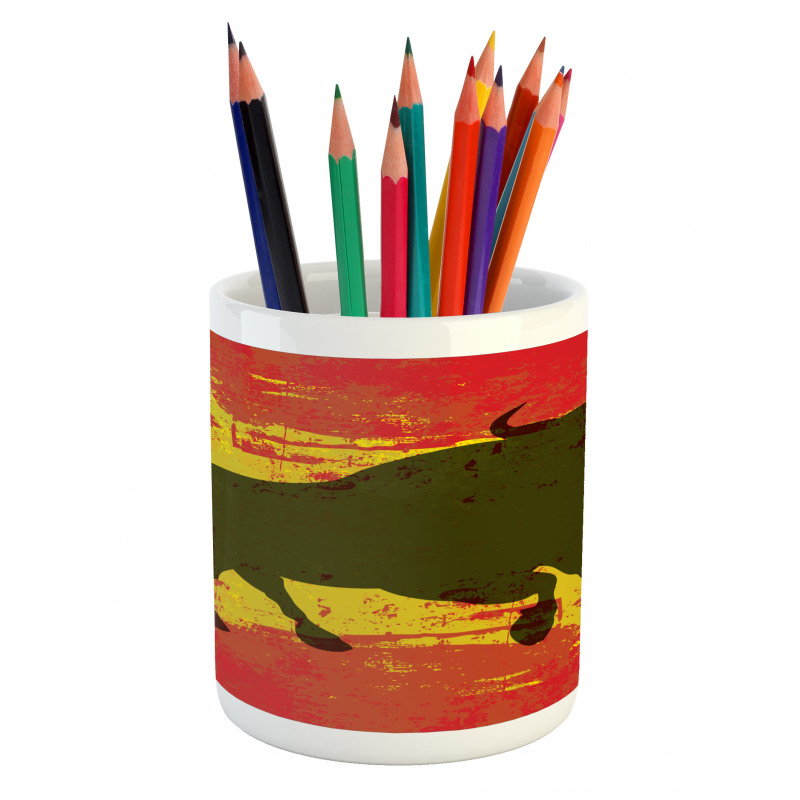 Bull Silhouette on Flag Pencil Pen Holder