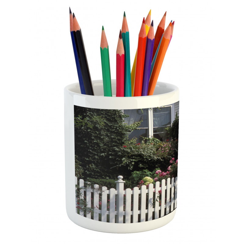 Floral Cozy House Garden Art Pencil Pen Holder