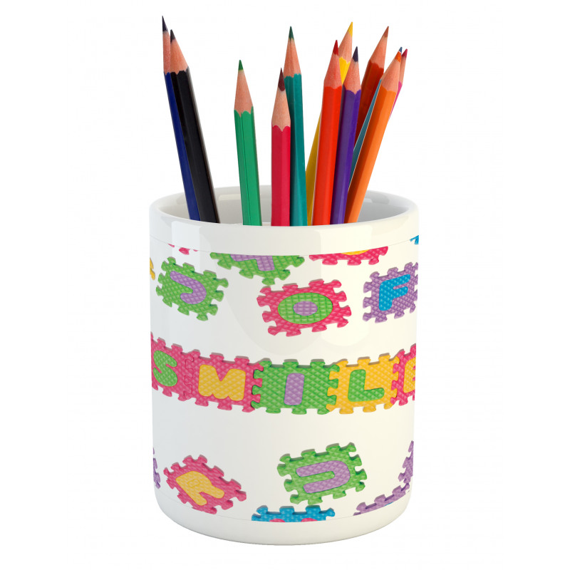 Smile Text Written Art Pencil Pen Holder