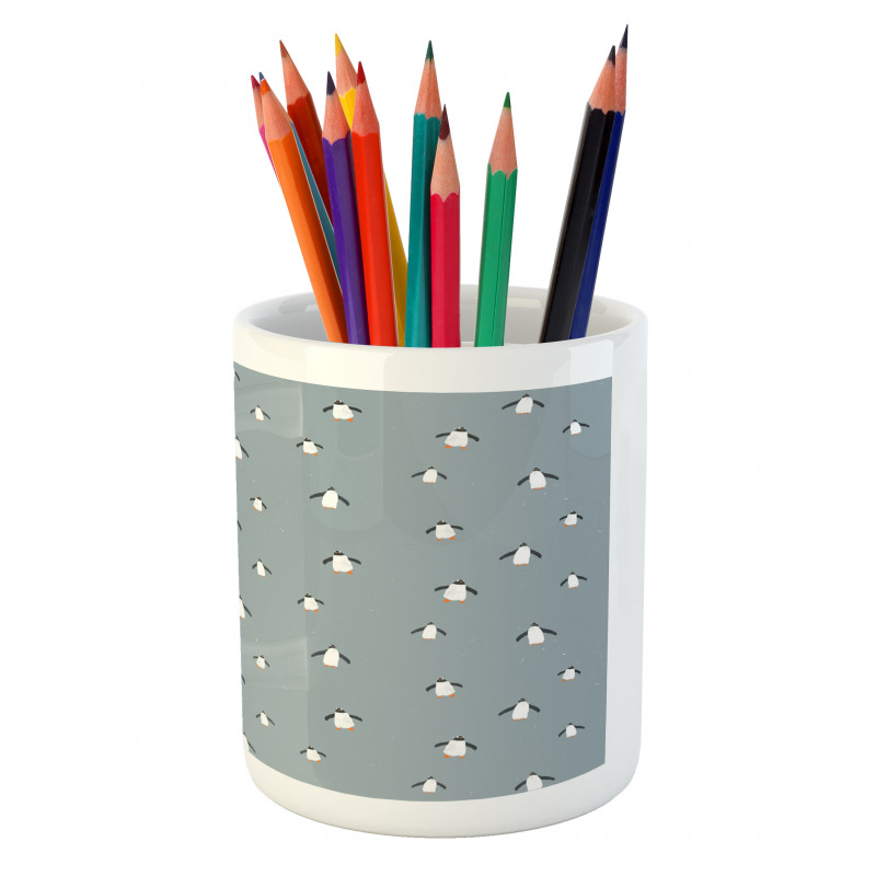 Minimal Arctic Fauna Bird Pencil Pen Holder