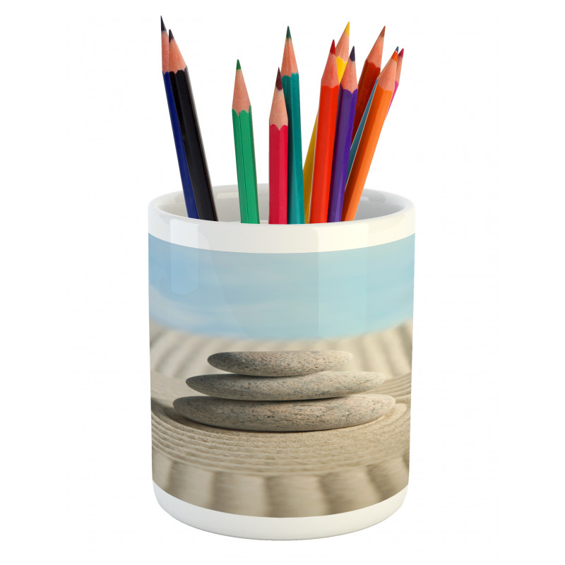 Bundle of Stones Centered Pencil Pen Holder