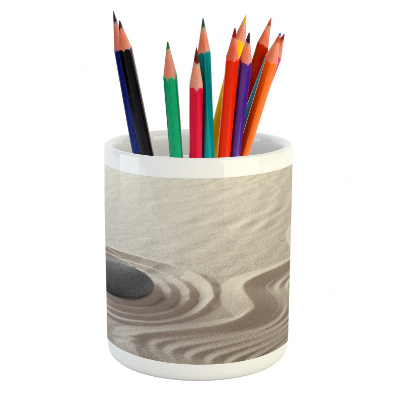 Motifs of Waves on Sand Pebble Pencil Pen Holder