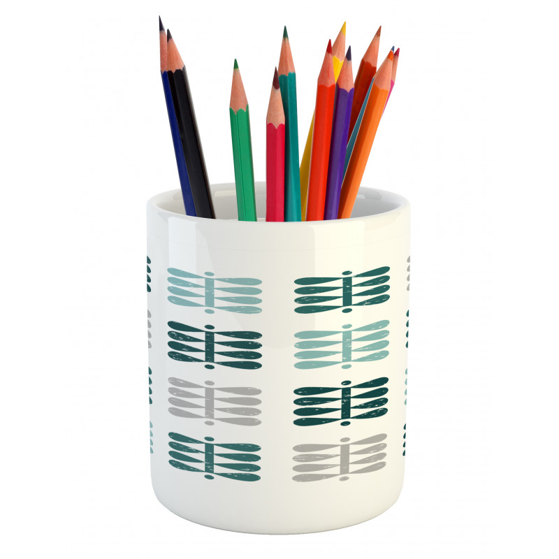 Simple Repeated Backdrop Pencil Pen Holder