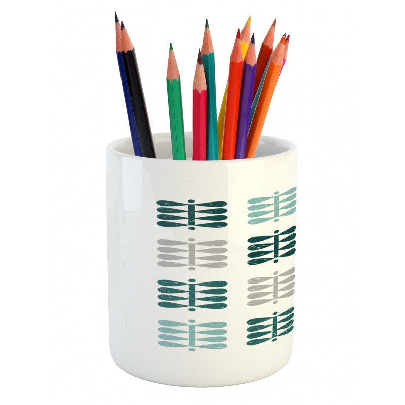 Simple Repeated Backdrop Pencil Pen Holder