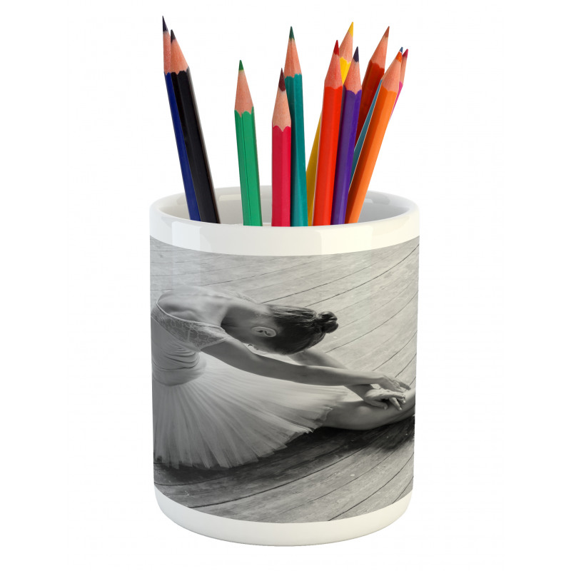 Young Dancer in Studio Pencil Pen Holder