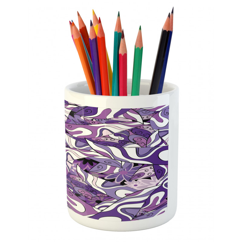 Lilac Strokes Motifs Pencil Pen Holder