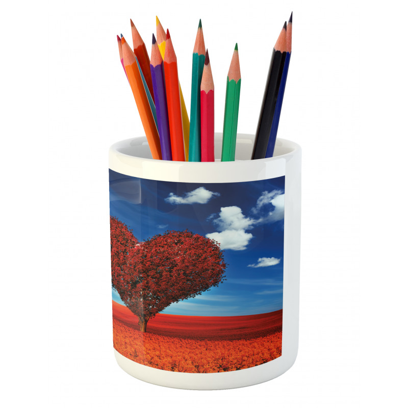 Heart Shaped Tree Scene Pencil Pen Holder