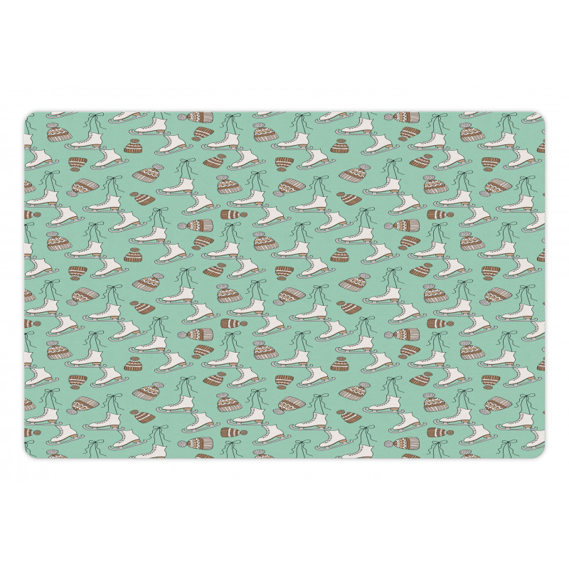 Skates and Winter Hats Pet Mat