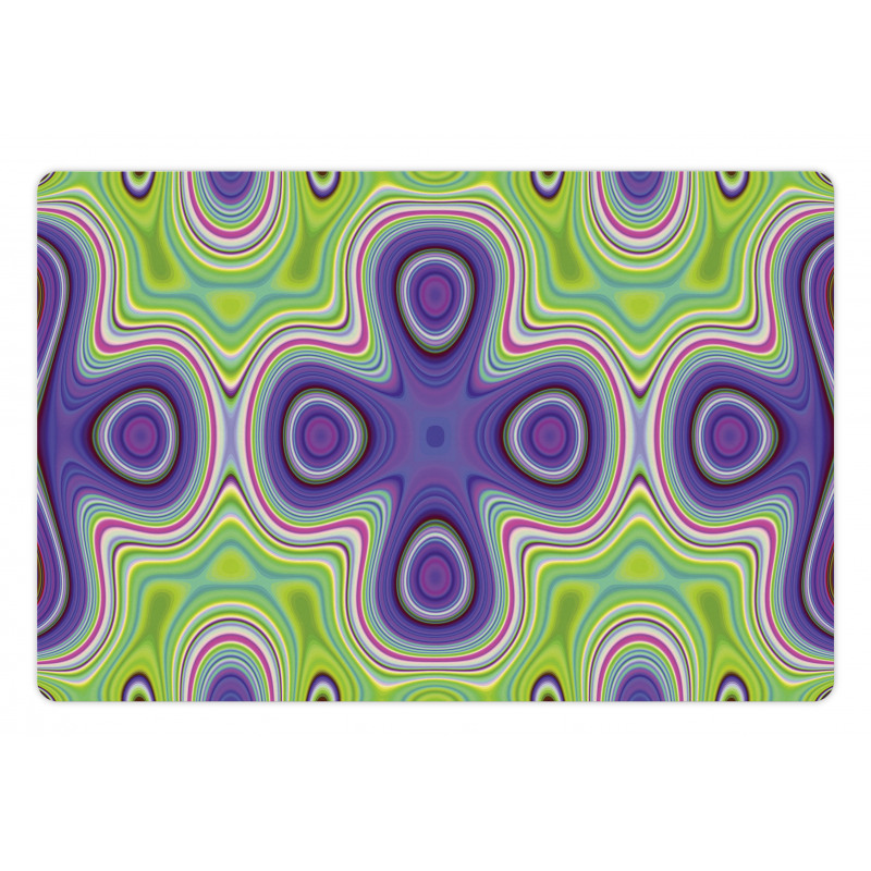 Hypnotic Motifs Scene Pet Mat