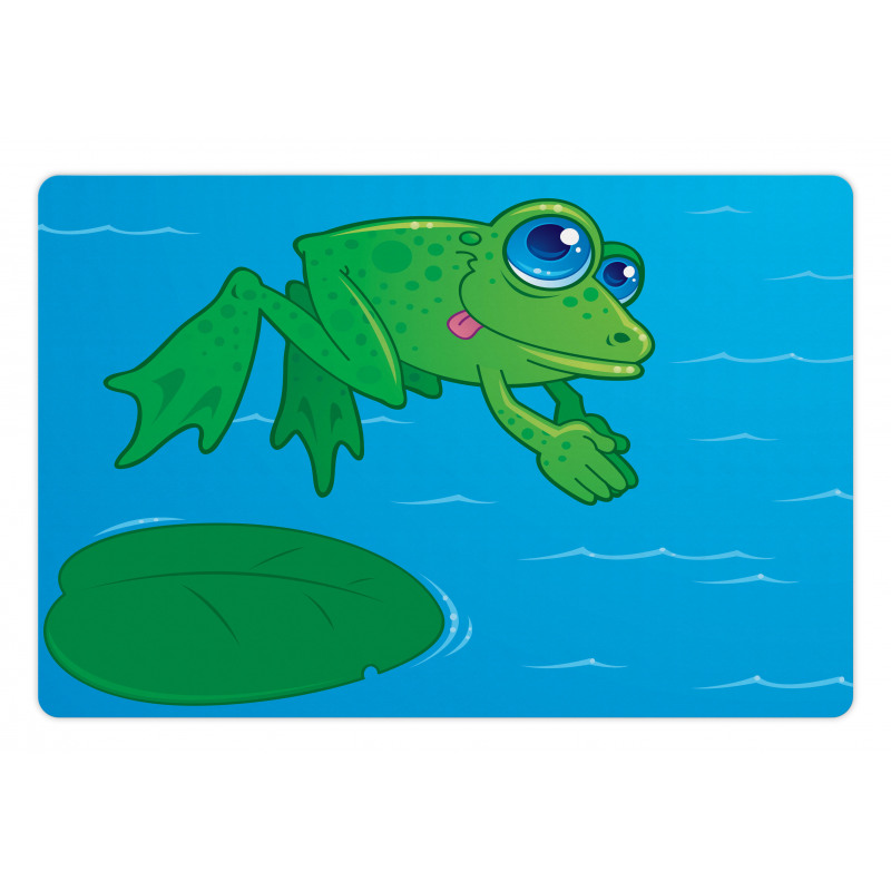 Diving Animal from a Leaf Pet Mat