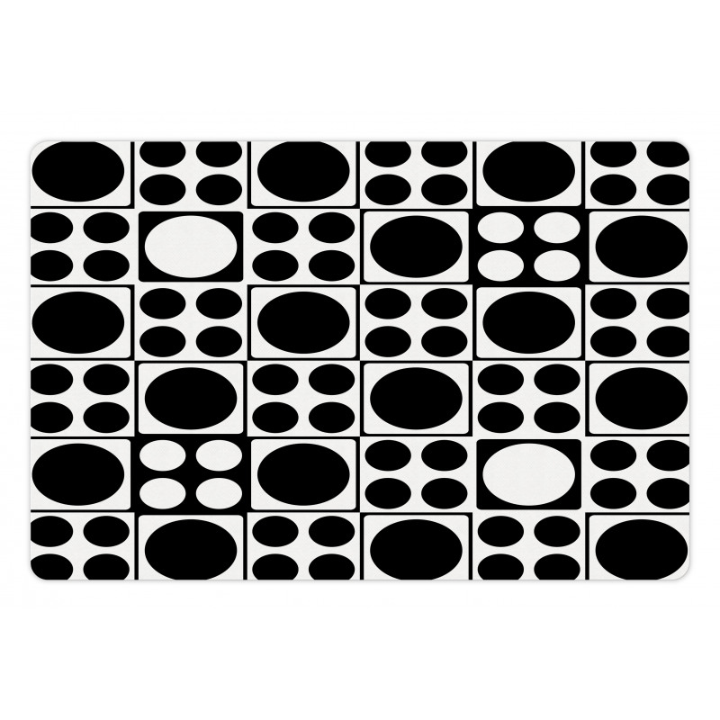 Big and Smaller Circles Pet Mat