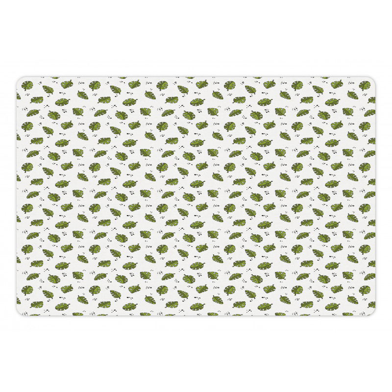 Leaves and Spots Pet Mat