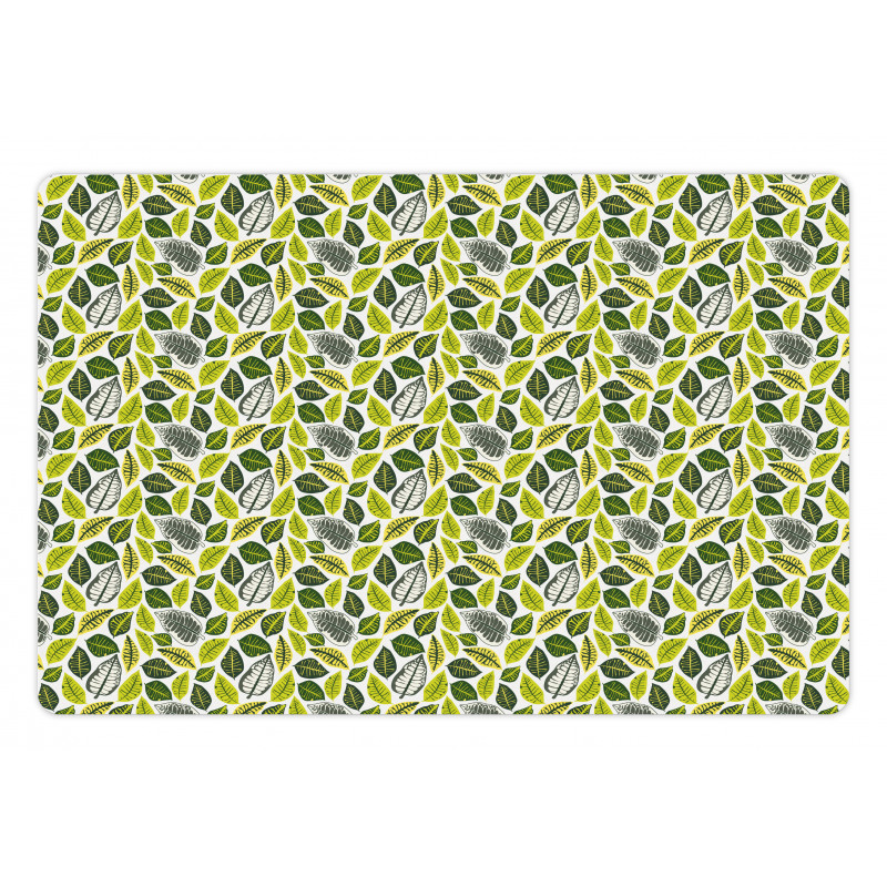 Vivid Tropical Leaves Pet Mat