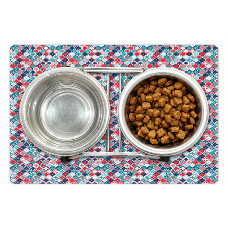 Ethnic Quatrefoil Pet Mat