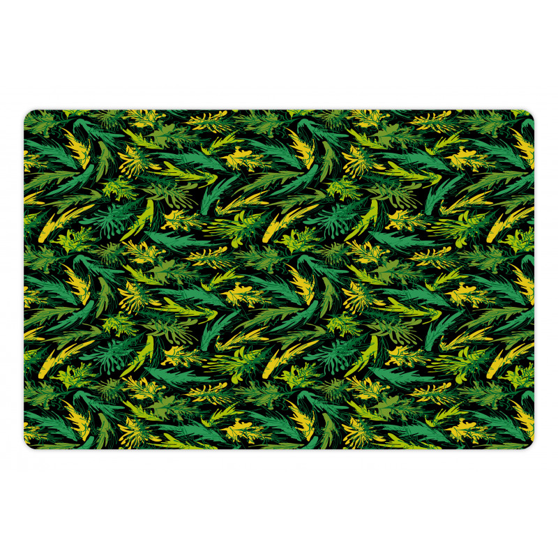 Lush Water Plantation Pet Mat