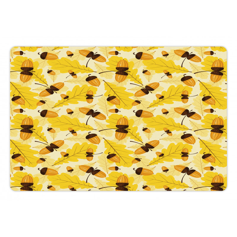 Fall Season Oak Leaf Acorns Pet Mat