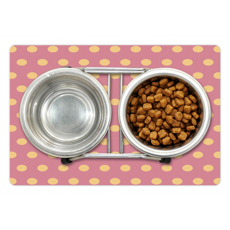 Retro Modern Rounds Pet Mat